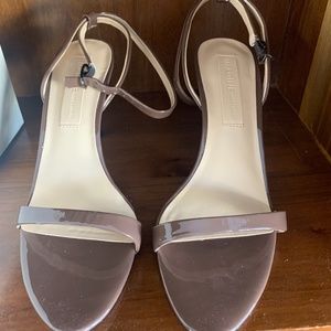 Imagine Vince Camuto rayan brown diamond patent leather size 7.5